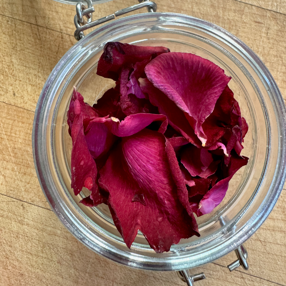 Freeze Dried Rose Petals